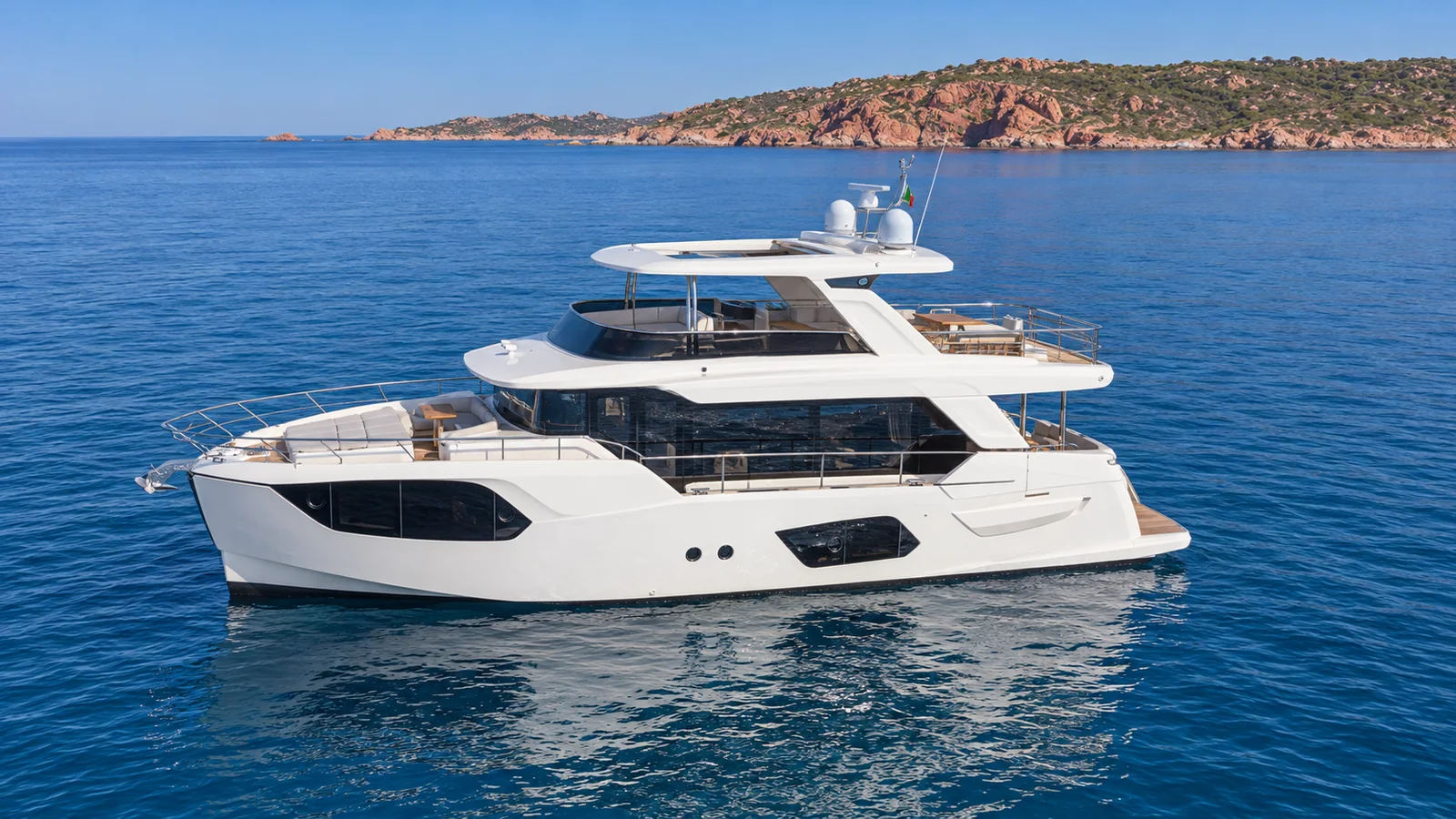 Absolute Navetta 68