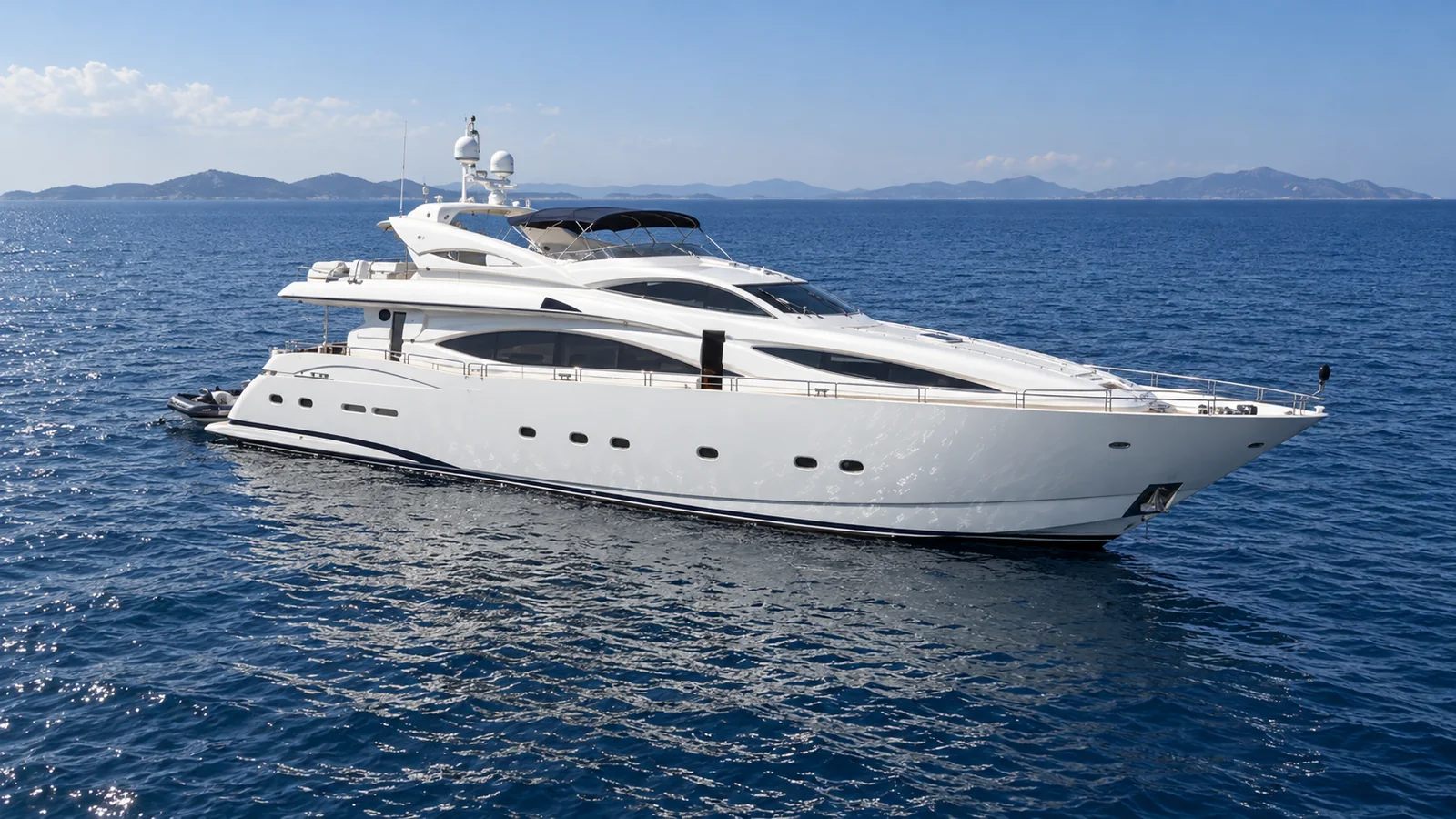 Sunseeker 105 Yacht