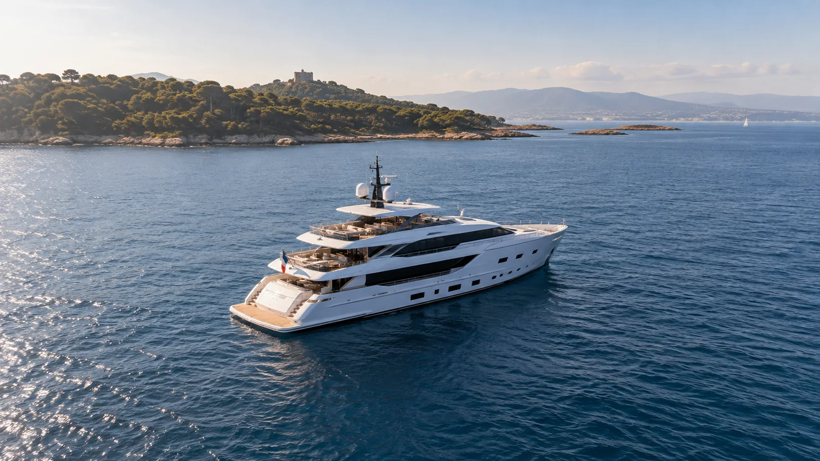 Une journée en yacht aux îles de Lérins au départ de Mandelieu